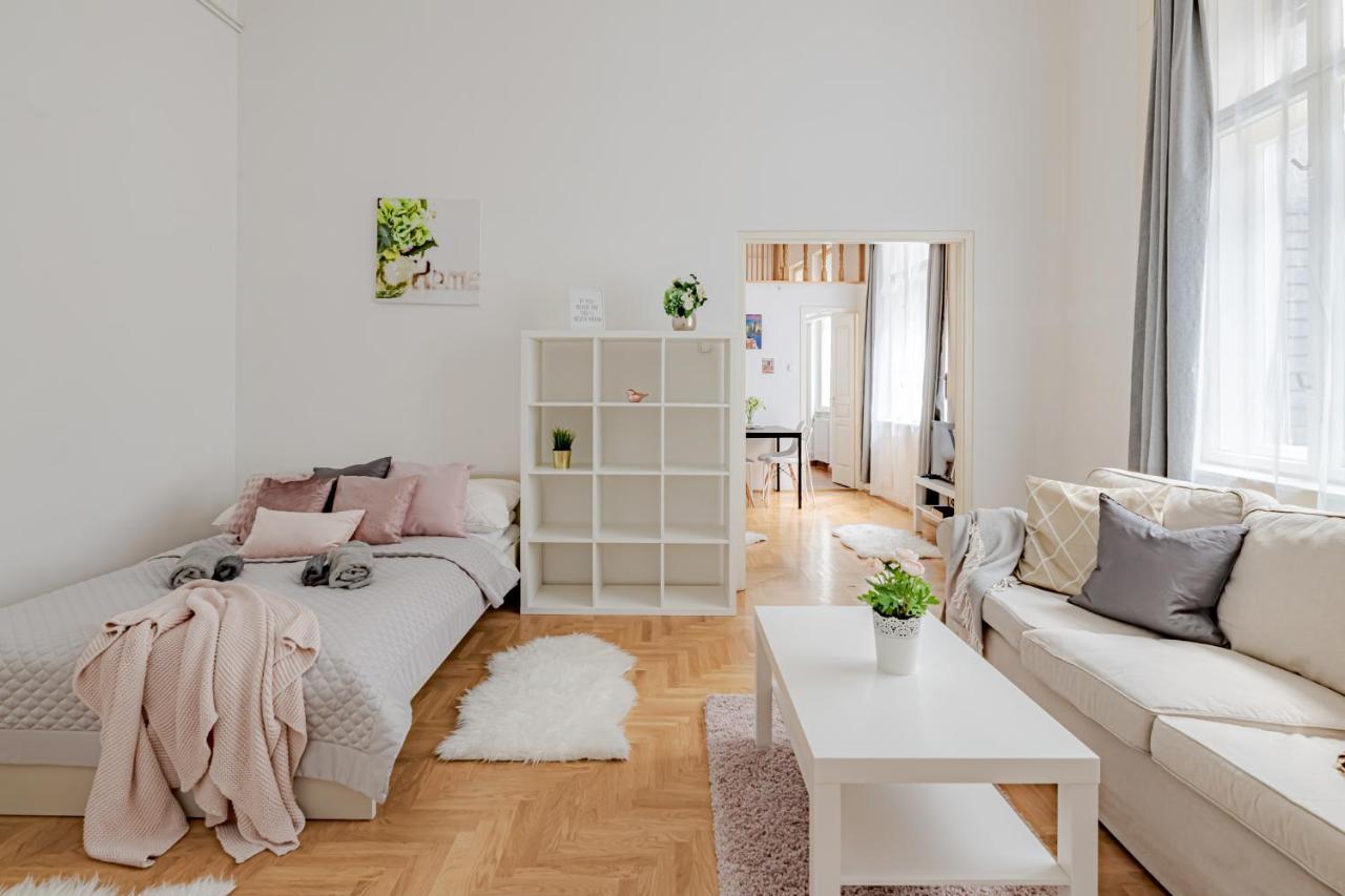 Vintage Home Next To Central Market Hall Будапеща Екстериор снимка